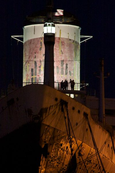 SS United States Stack Lighting